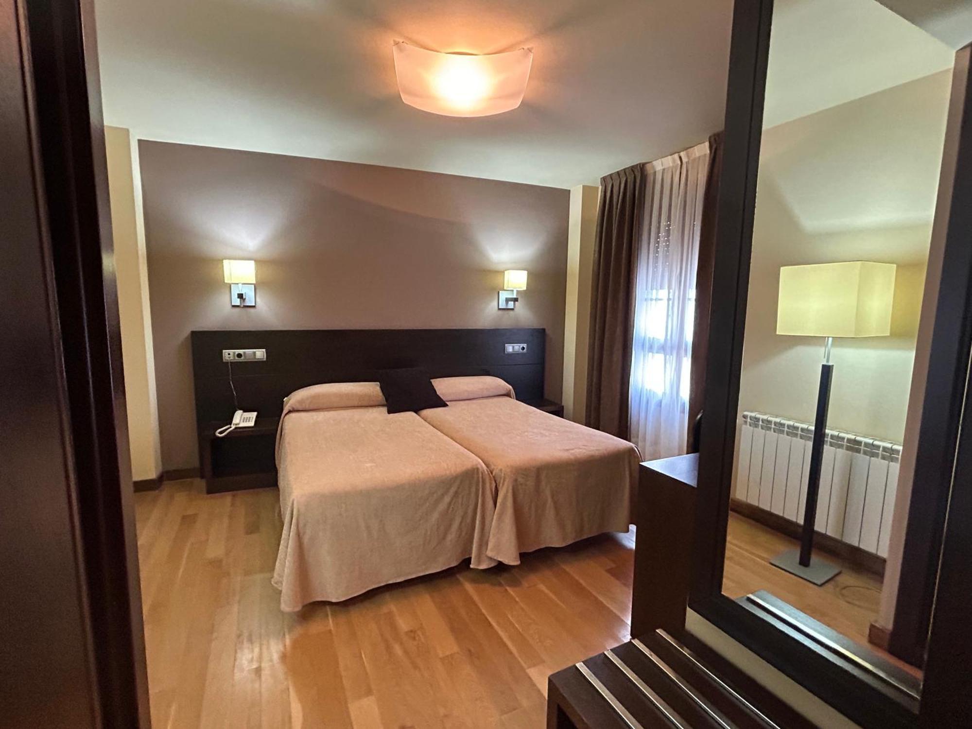 לוארקה Hotel Baltico מראה חיצוני תמונה