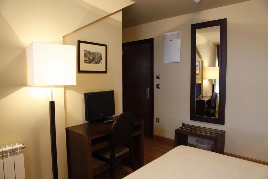 לוארקה Hotel Baltico מראה חיצוני תמונה