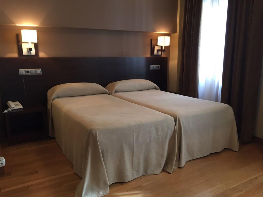 לוארקה Hotel Baltico מראה חיצוני תמונה